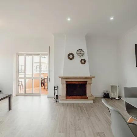 Apartamento Gaia Terrace With Elevator By Vacationy *